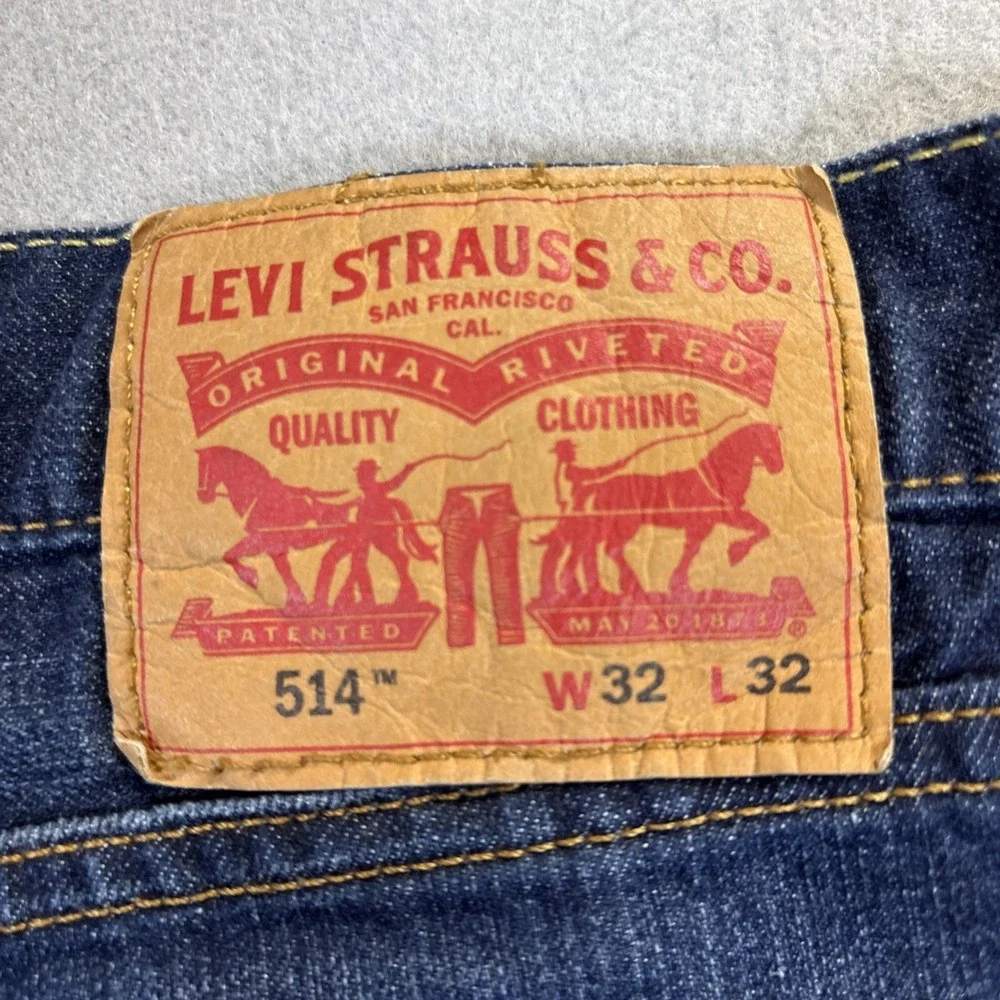 Levis please check